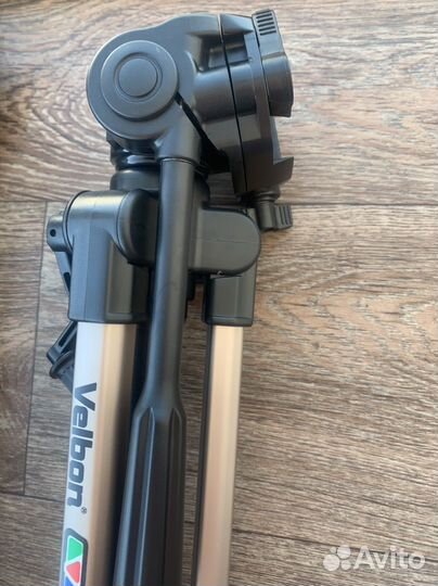 Штатив для камеры 144 см б/у
