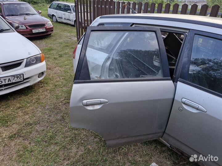 Разбор Nissan wingroad y11