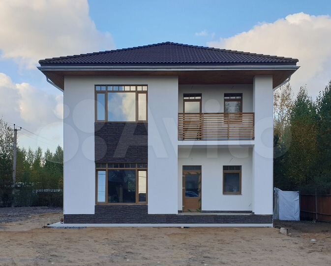 Дом 200 м² на участке 18,5 сот.