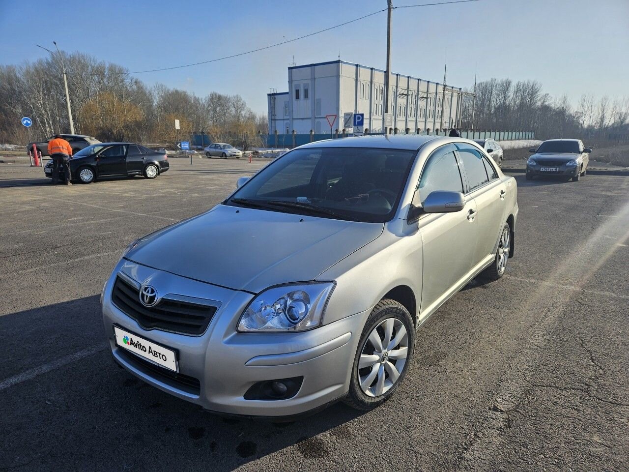Toyota Avensis: фото владельца