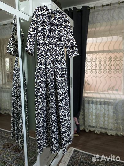 Платье женское 42 44