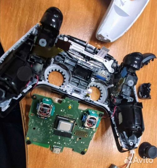 Ремонт джойстиков PS4, PS5