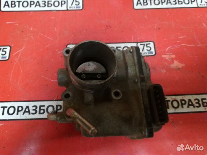 Заслонка дроссельная Toyota Corolla Fielder