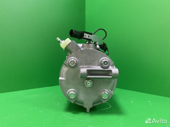 Компрессор кондиционера Митсубиси Аутлендер XL 3.0