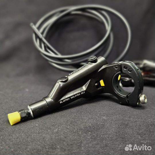 Тормоз задний Shimano Deore BL-MT501 (R) / BR-MT50