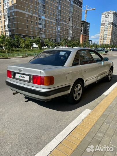 Audi 100, 1992