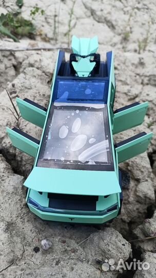 Tesla машинка игрушка