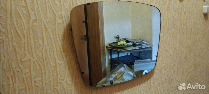 Зеркало настенное бу