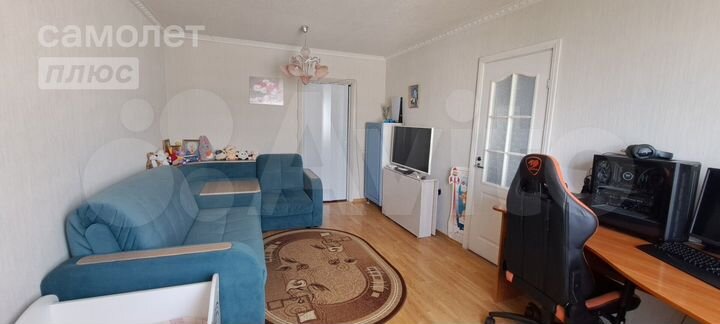 2-к. квартира, 52 м², 9/9 эт.