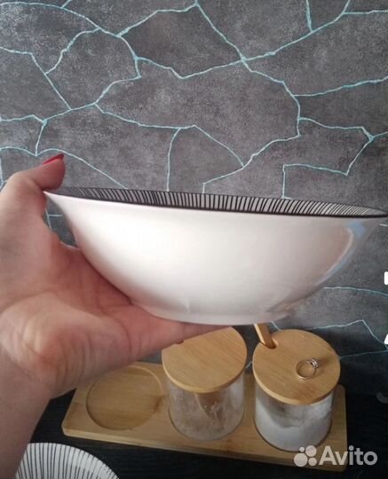 Набор тарелок