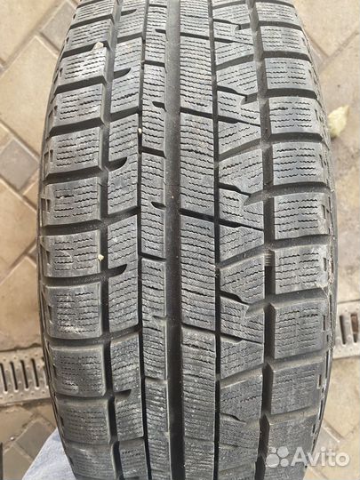 Yokohama Ice Guard IG50+ 215/60 R16 156F