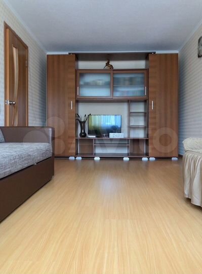 2-к. квартира, 55 м², 3/5 эт.