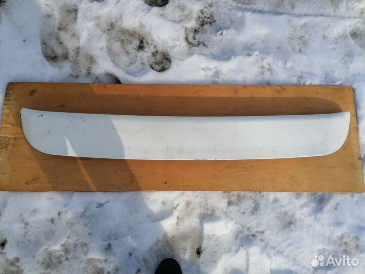 Задний стоп сигнал в спойлер