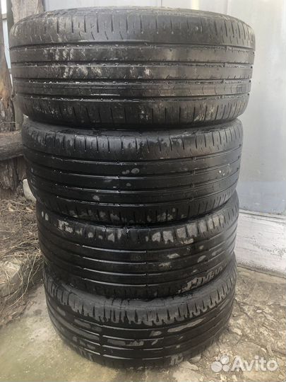 Continental ContiPremiumContact 5 215/55 R17 94