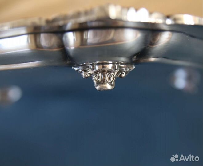 Крупный антикварный /старинный поднос