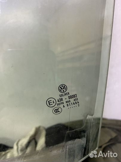Стекло водительское passat b6