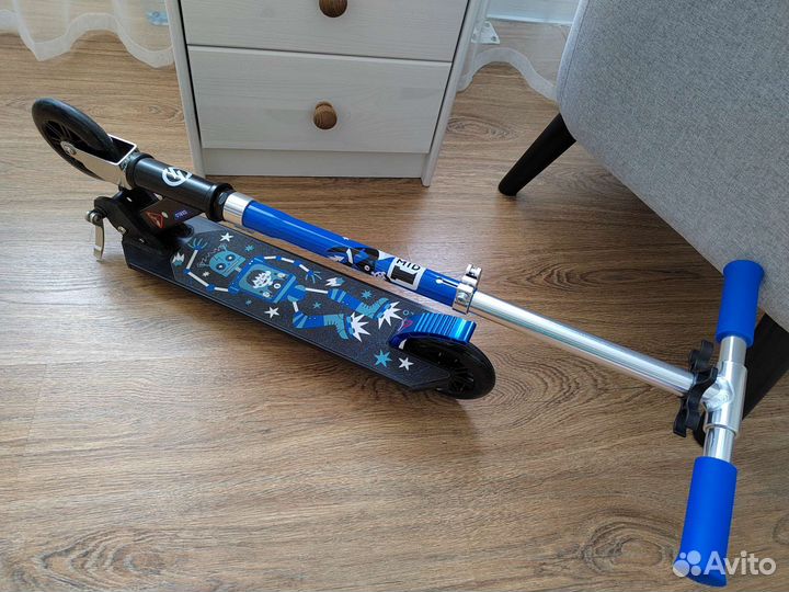 Самокат детский Декатлон Новый