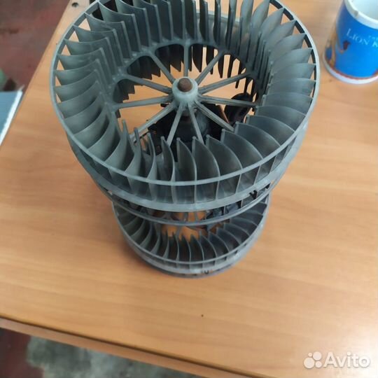 Моторчик отопителя Mercedes Benz Vito/Viano- (639)