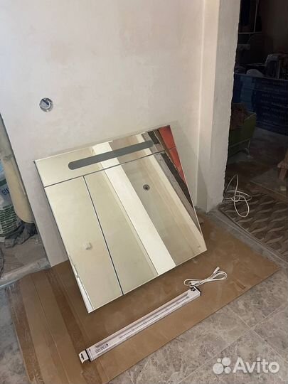 Зеркало шкаф в ванную