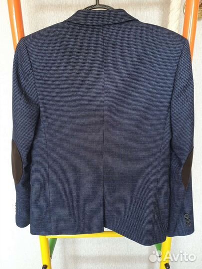 Пиджак для школы фирмы Van Cliff