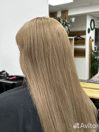 Модель на окрашивание в один тон/корни