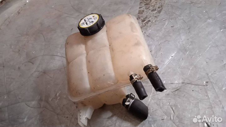 Бачок расширительный Ford Focus 2 2005 3M5N8K218