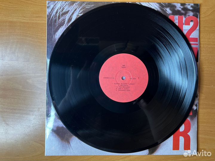 Винил U2 – War