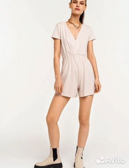 Комбинезон слитный с шортами