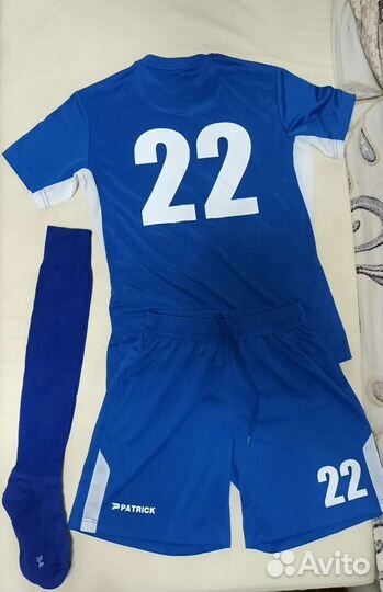 Новая детская футбольная форма