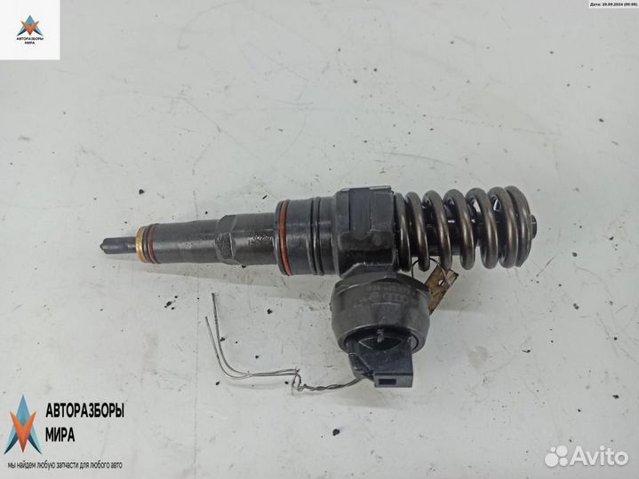 Форсунка Audi A3 8L рест. 2002 038130073AQ