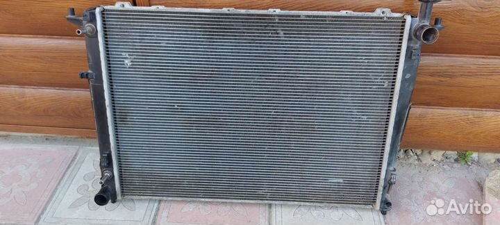Радиатор охлаждения KIA Sorento XM 2009-2012 2.4