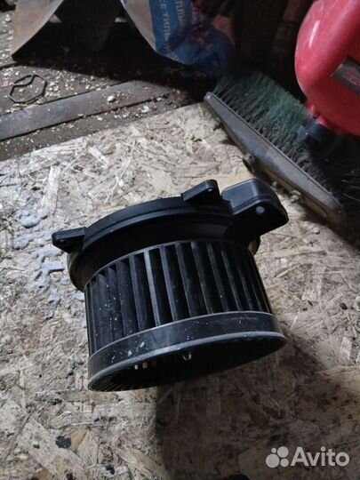 Моторчик печки Mercedes ML 350