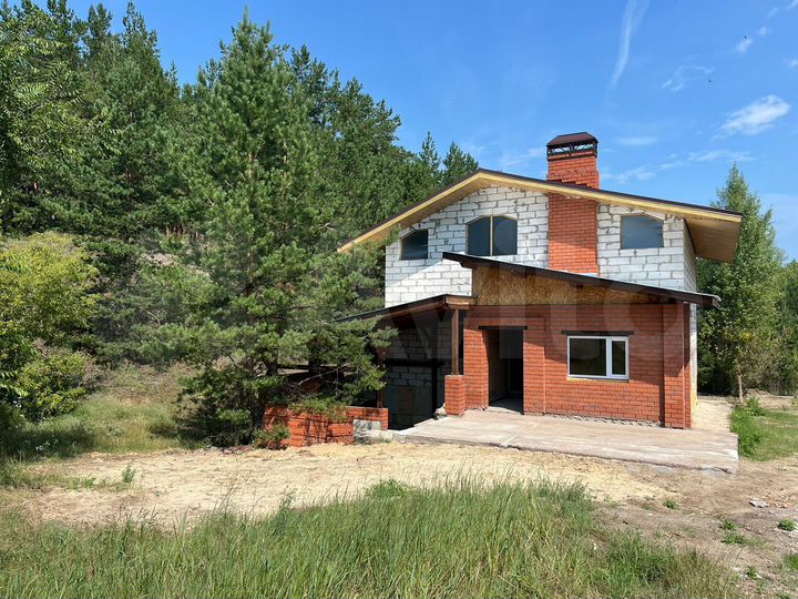 Дом 257 м² на участке 100 сот.