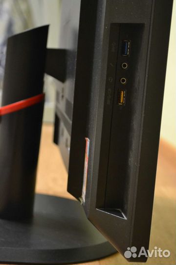 Моноблок Lenovo ThinkCentre M93z