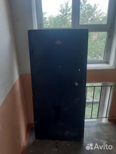 Дверь входная железная бу