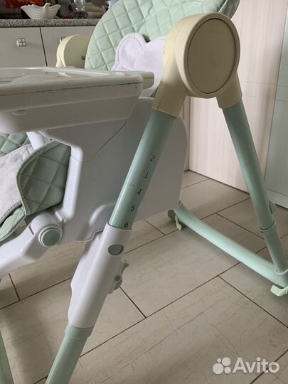 Стульчик для кормления happy baby