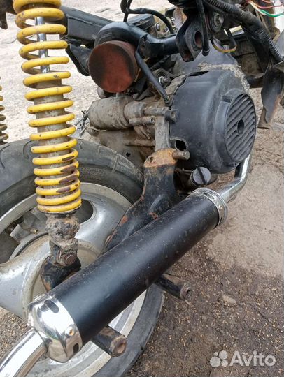 Продаю зч от скутера