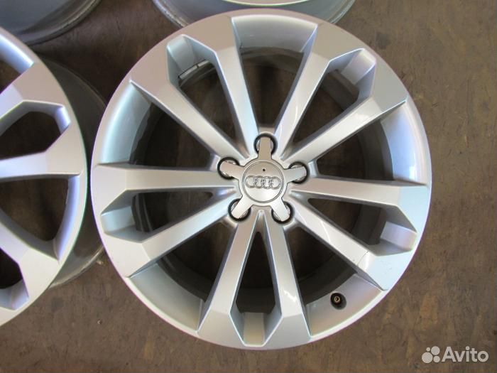 Диски Audi R18 Литые 5x112 J8 CH