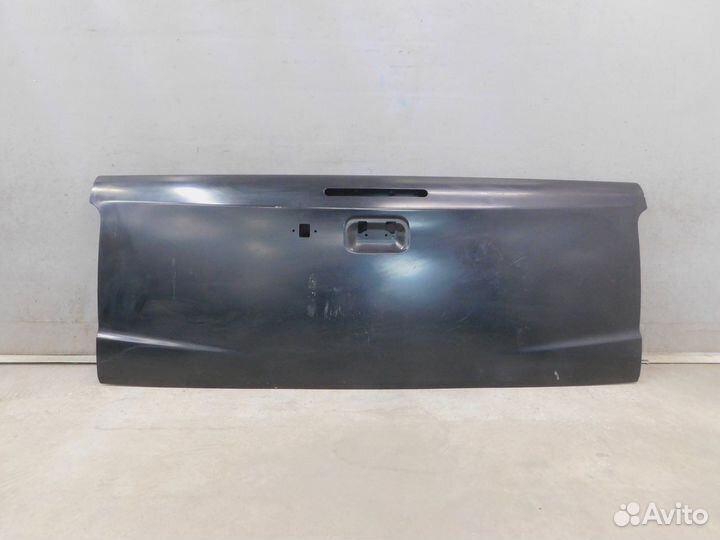 Дверь багажника нижняя Mitsubishi L200