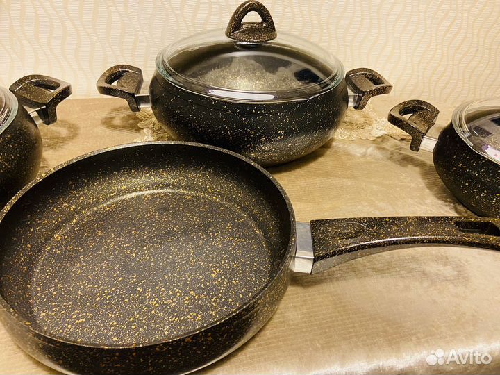 Набор посуды тяжелый новый