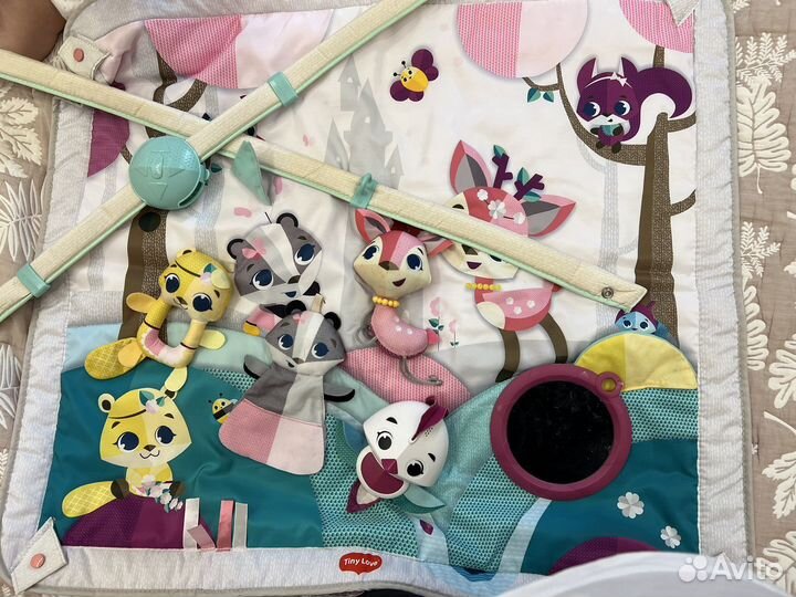 Развивающий коврик tiny love принцесса