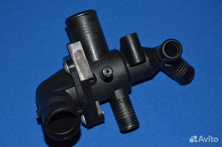 Корпус термостата форд транзит 2.4 115-140 ориг