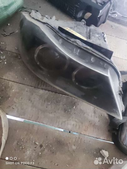 Фары BMW e90 на запчасти