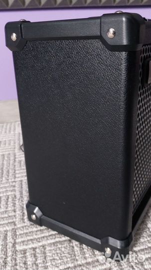 Гитарный комбоусилитель Roland cube 10GX