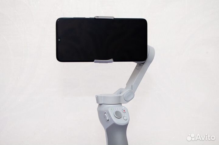 Стабилизатор DJI osmo mobile 4
