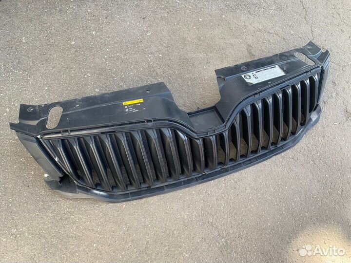 Решетка переднего бампера Octavia A7