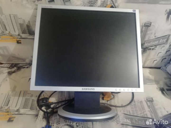 Монитор Samsung syncmaster 940n