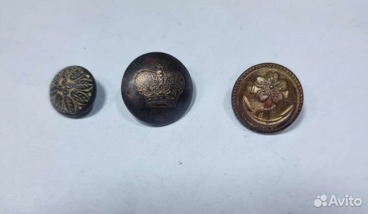 Пуговицы