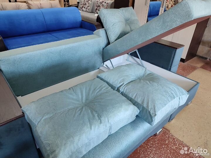 Диван угловой
