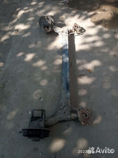 Балка на лада 14